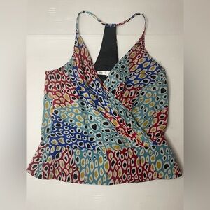 Trina Turk Colorful Animal Print Silk Sleeveless Blouse Tank Size 2 Peplum Hem
